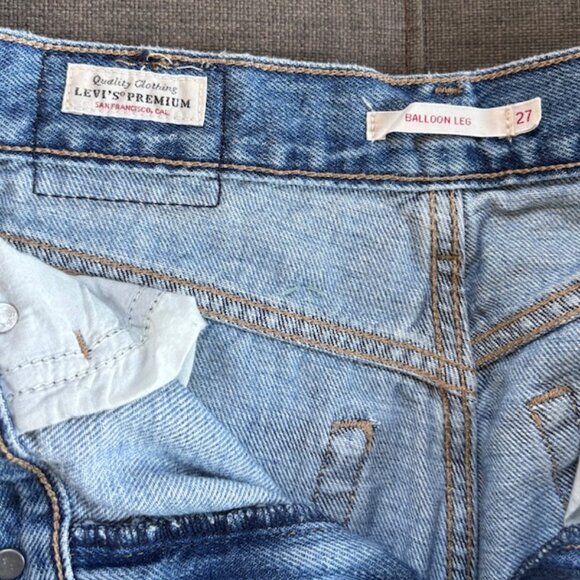 Levi's Baloon Leg Jeans - Picture 3 of 3